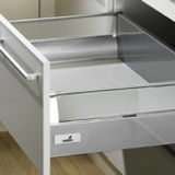 Pot and pan drawer with railing/Topside